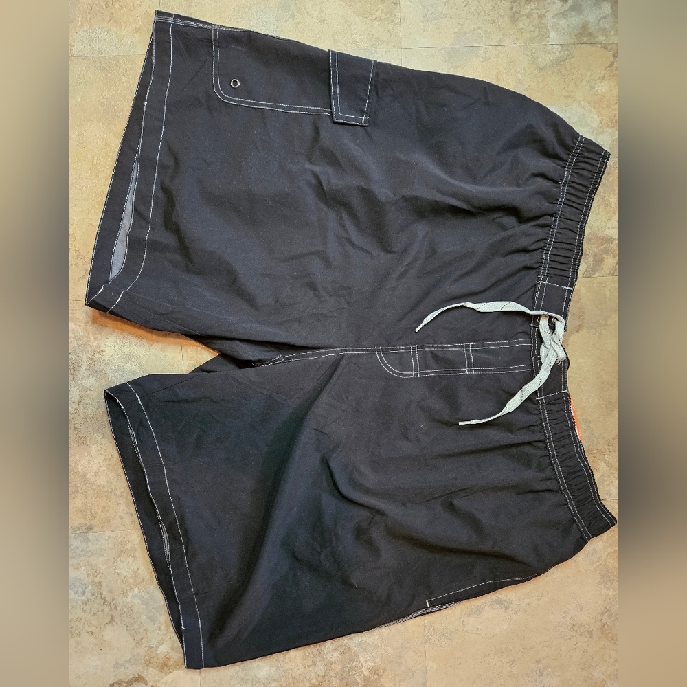 St John's Bay Men's Swim Trunks NWT
